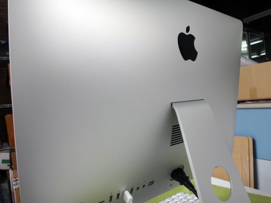 新iMac (Late 2012)の電源が入らず起動しない。原因は電源ユニット