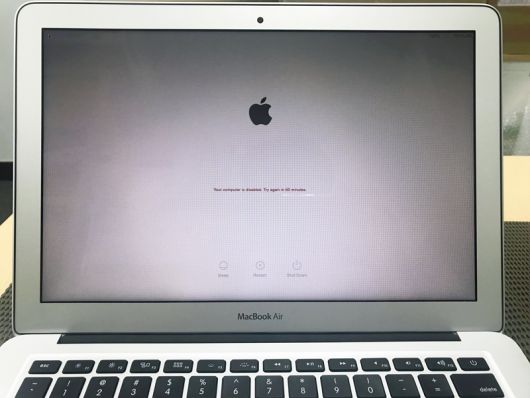 ファームウェアロック MacBook Air 解除しました。 - パソコン修理専門 