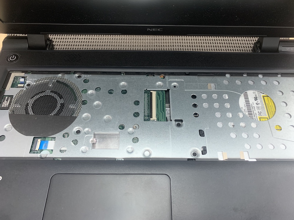 内蔵電池交換 Cmos エラー 修理しました パソコン修理専門店 ルキテック