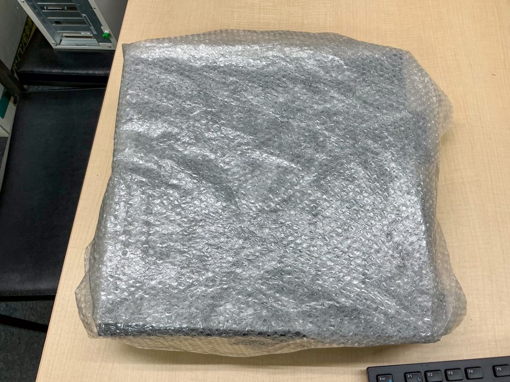 丁寧な梱包作業 大阪法人パソコン修理