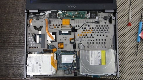 VAIO VGN-SZ90PS 異音・本体が過熱・・・CPUファン分解清掃 - パソコン